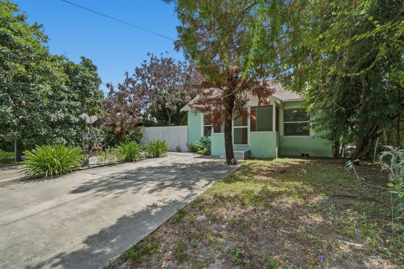 The 25th Street House — photo 3