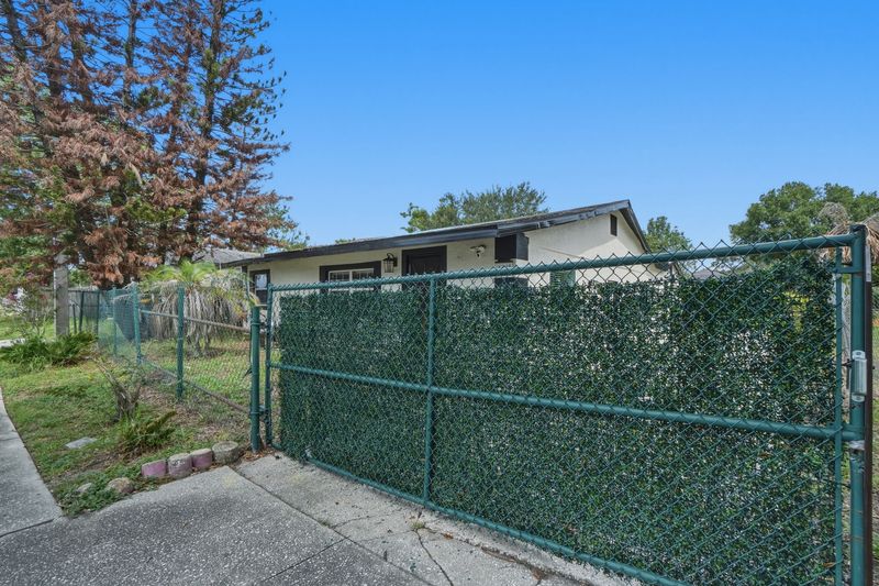 The Piedmont House — photo 39